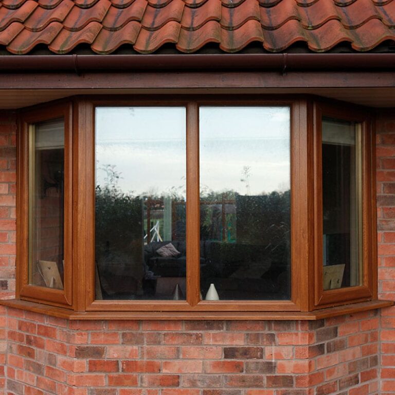 Oak-Effect-Bow-window